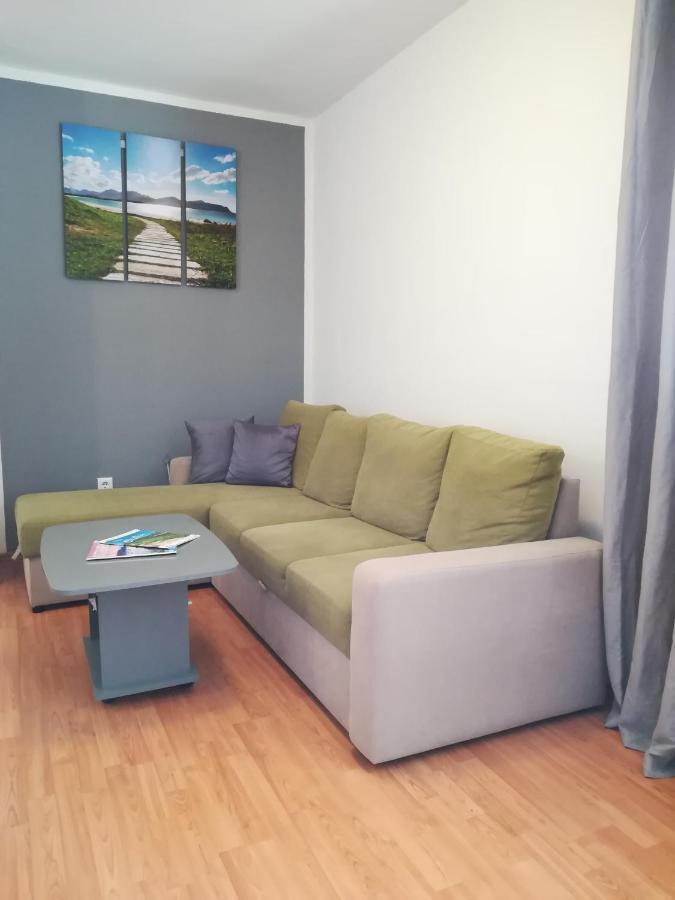 Apartment Toncic Benazici Buitenkant foto