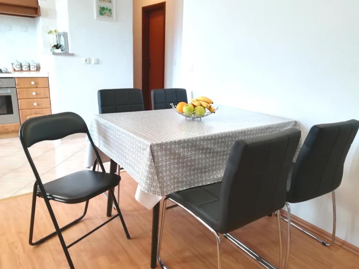 Apartment Toncic Benazici Buitenkant foto